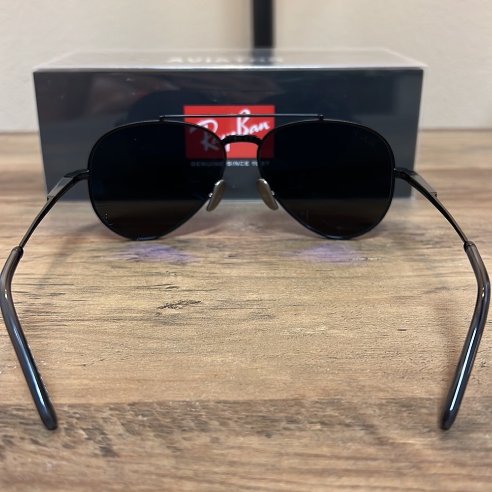 Ray Ban Aviator Titanium - Picture 6 of 7
